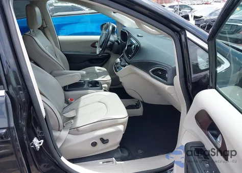 2020 Chrysler Pacifica Limited from USA, damaged, VIN 2C4RC1GG5LR272593